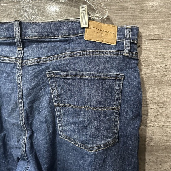 Lucky Brand 363 Vintage Straight Men's 40X30 Jeans Denim Blue Dark Wash - Picture 6 of 12